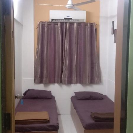 Srujan Sarai Service Apartment 뭄바이 외부 사진