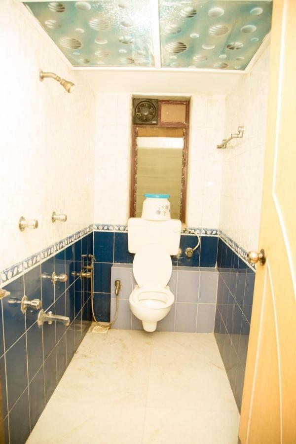 Srujan Sarai Service Apartment 뭄바이 외부 사진