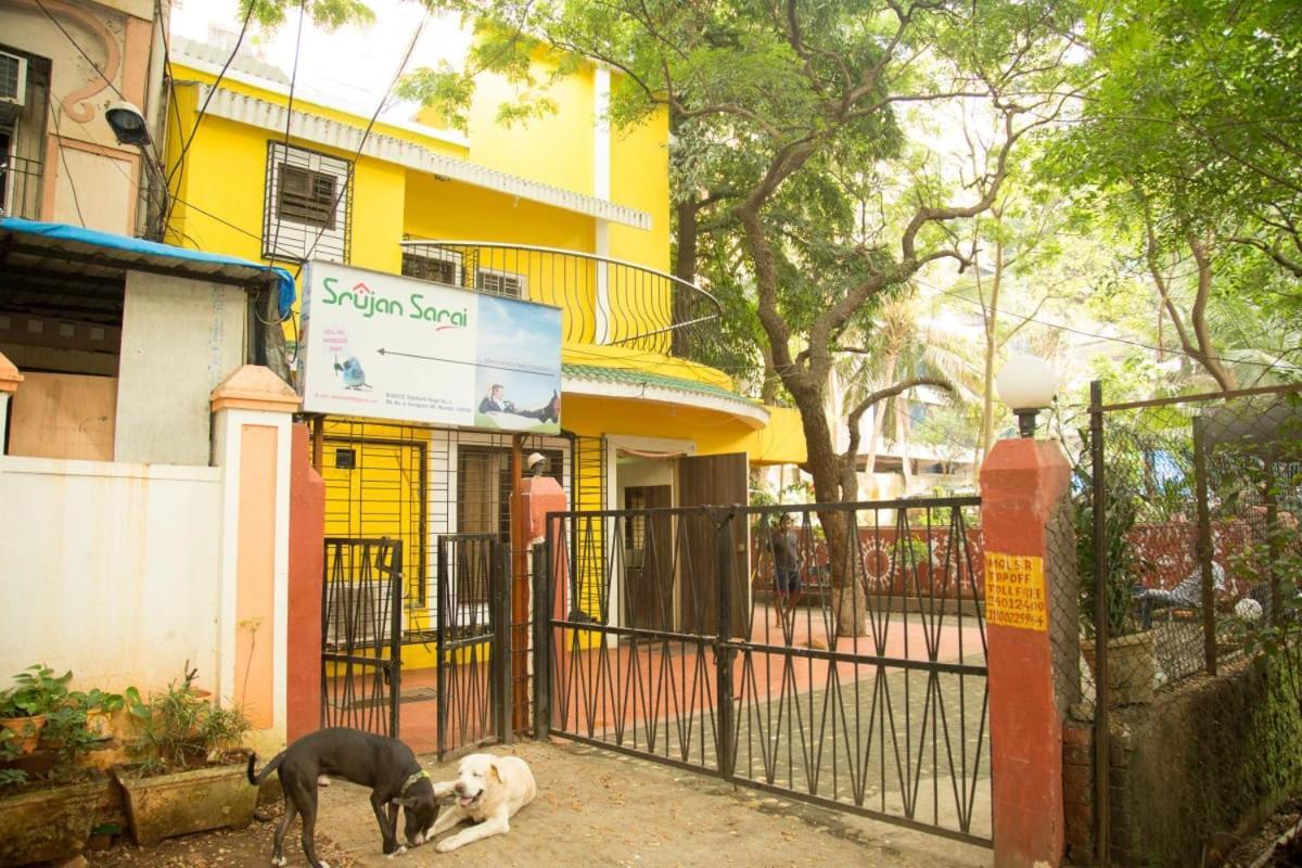 Srujan Sarai Service Apartment 뭄바이 외부 사진