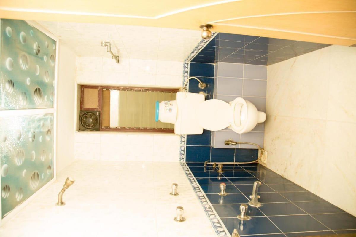 Srujan Sarai Service Apartment 뭄바이 외부 사진